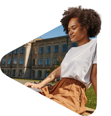 studying outdoors in warm weather